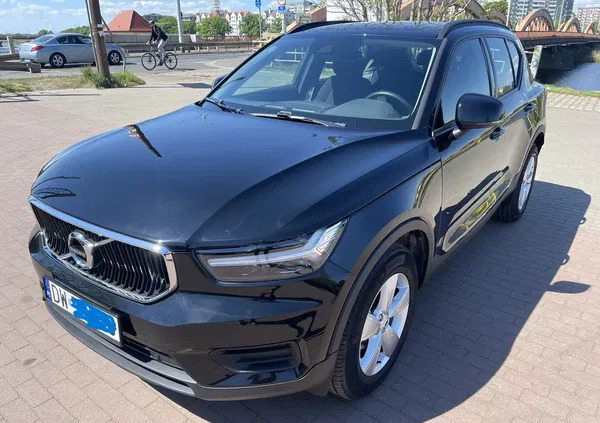 samochody osobowe Volvo XC 40 cena 104900 przebieg: 9400, rok produkcji 2021 z Wrocław